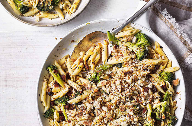 636x418 Charred broccoli and chorizo pasta recipe