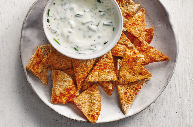 636x418 PittaChipsWithChiveDip