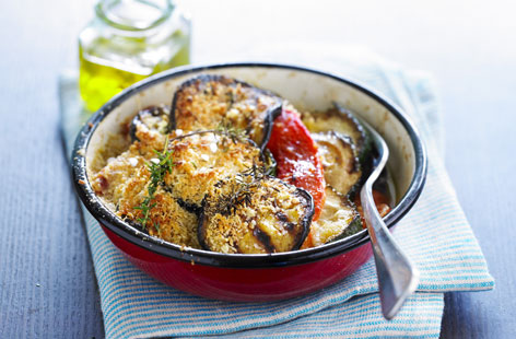 Zucchini, tomato and parmesan gratin
