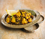 Lentils with curried turkey and lemon