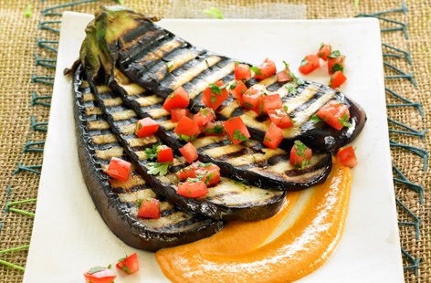 Grilled eggplants with citrus fruit and tamari sauce