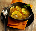 Orange fruit salad with cinnamon and mint
