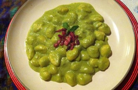 Basil-Scented Pea-Cream and Crispy-Pancetta Gnocchi