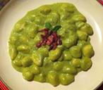 Basil-Scented Pea-Cream and Crispy-Pancetta Gnocchi
