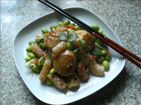Asian seafood salad
