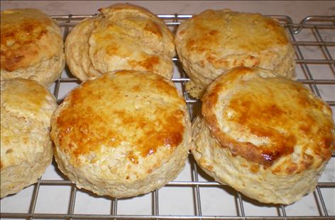 Garlic Cheese Scones
