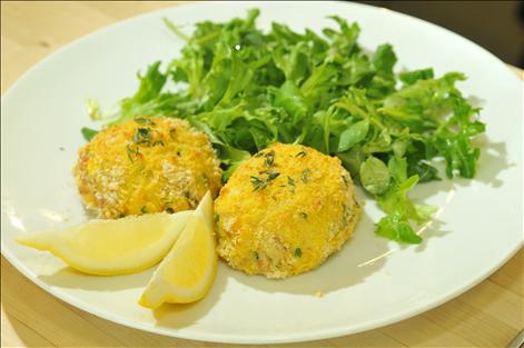 Healthy herby fish cakes