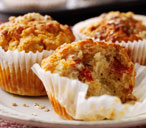 Cheese, tomato and oat muffins