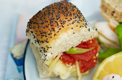 Cheese and tomato relish rolls