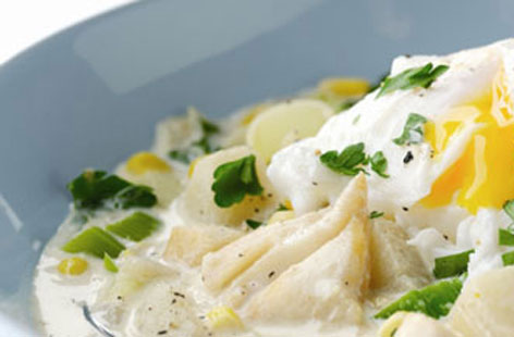 Chowder with a poached egg HERO