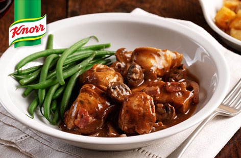 Chicken casserole with red wine
