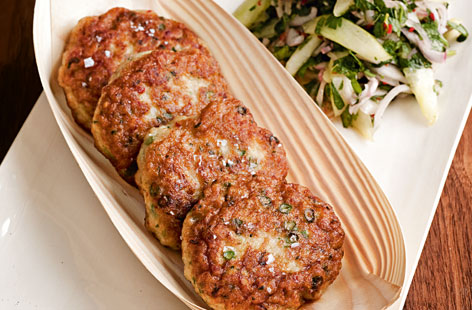 Fishcakes with spicy cucumber relish Thumbnail