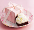 Frosted Valentine's brownies