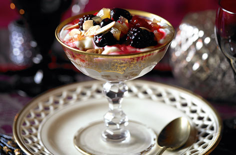 GINGER SPICED BERRY TRIFLES THUMB