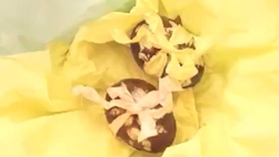 How to Make Easter Eggs   Festive Fun