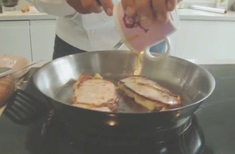 twist on turkey sandwich