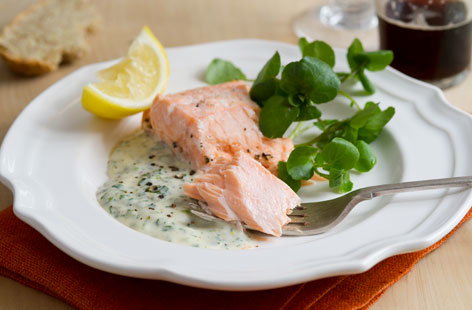 Oven poached salmon (h)