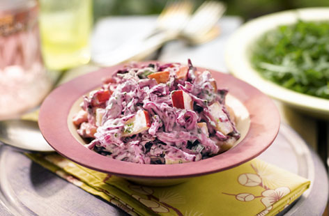 Red cabbage coleslaw THUMB