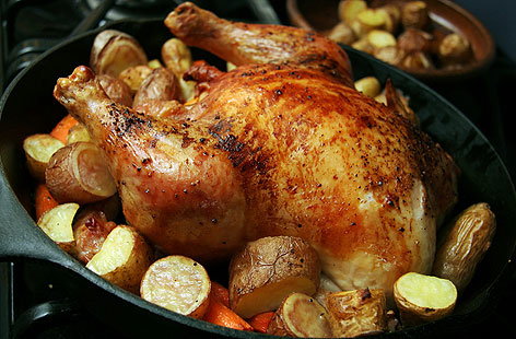 Roast-Chicken--All-The-TrimmingsHERO-8fb32ee3-2e9e-4e8a-923f-f1bd90f057bb-0-472x310.jpg