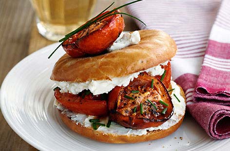Roasted tomato bagel thumb 8c870441 1810 4841 9564 6ff053edad0c 0 146x128
