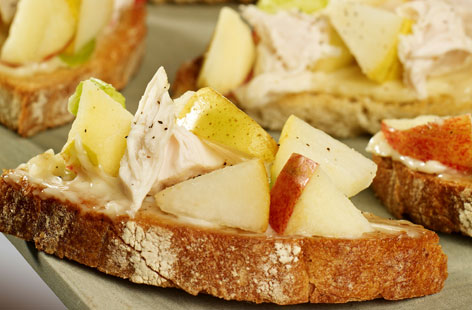 Sourdough crostini THUMB