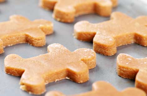 Spooky bones biscuits thumb