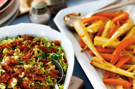 Sticky roasted carrots HERO