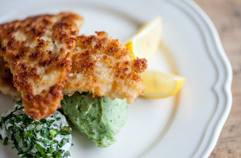 TESCO Great British Chef crumbed plaice with green mash(t)