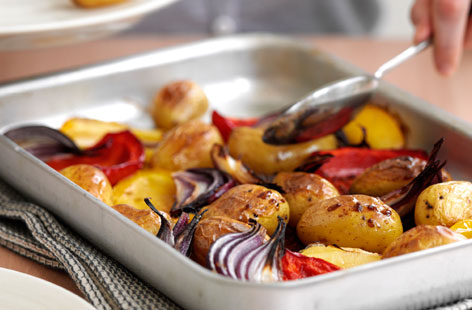 Warm jersey potato and pepper salad thumb