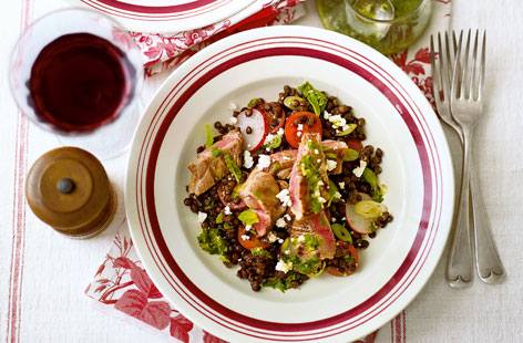 Warm lamb salad with pesto