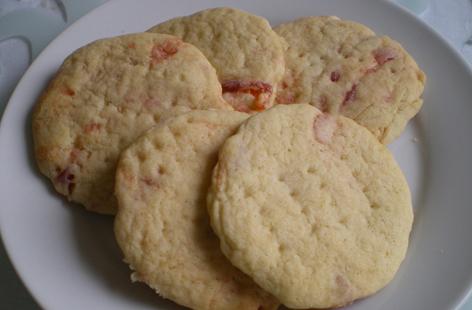 Cherry biscuits