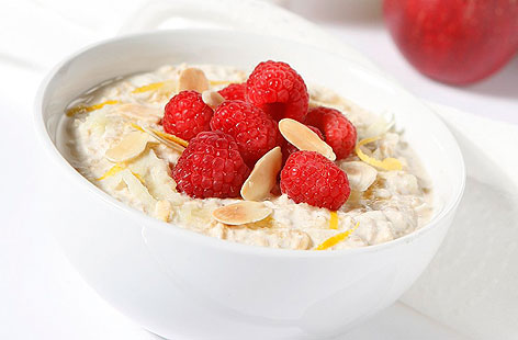 creamy apple lemon muesli