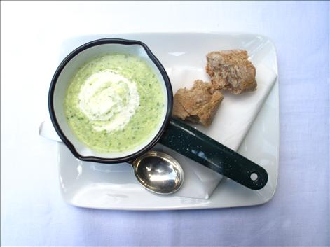 Avoca courgette & almond soup 