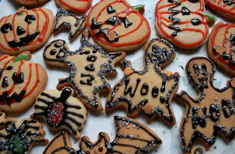 halloween biscuits472x310
