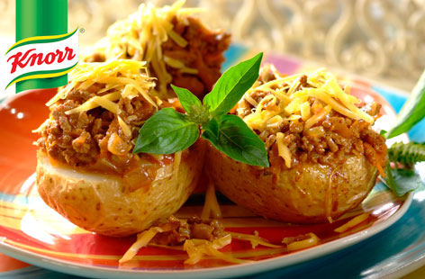 Cheesy mince baked potatoes