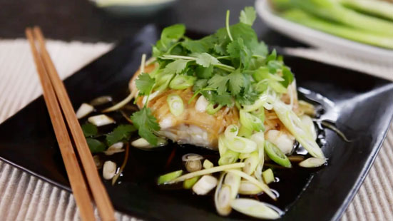ken hom steamed fish (h)