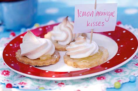 lemon meringue kisses thumb