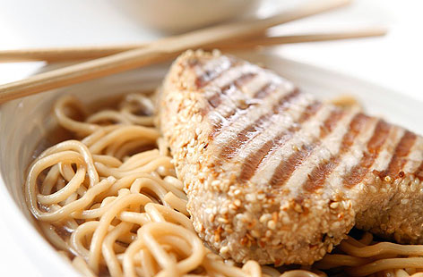 noodle soup fresh tuna