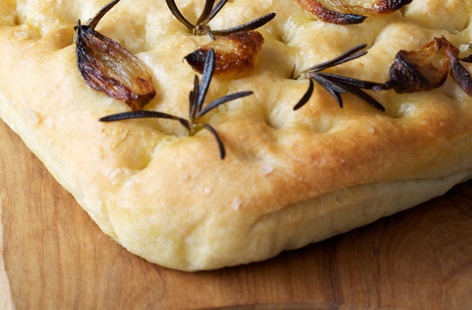 shallot foccacia HERO