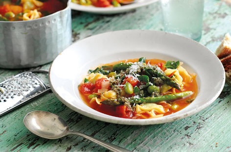 Spring minestrone