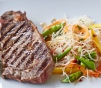 Vietnamese-style steak and salad | Tesco Real Food