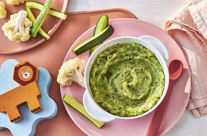 Courgette and cauliflower purée and finger food recipe