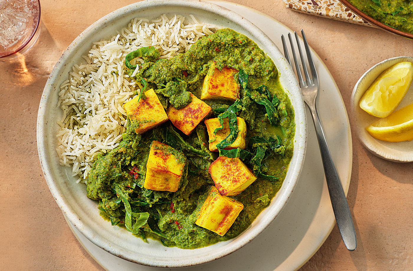 Fresh greens paneer curry recipe