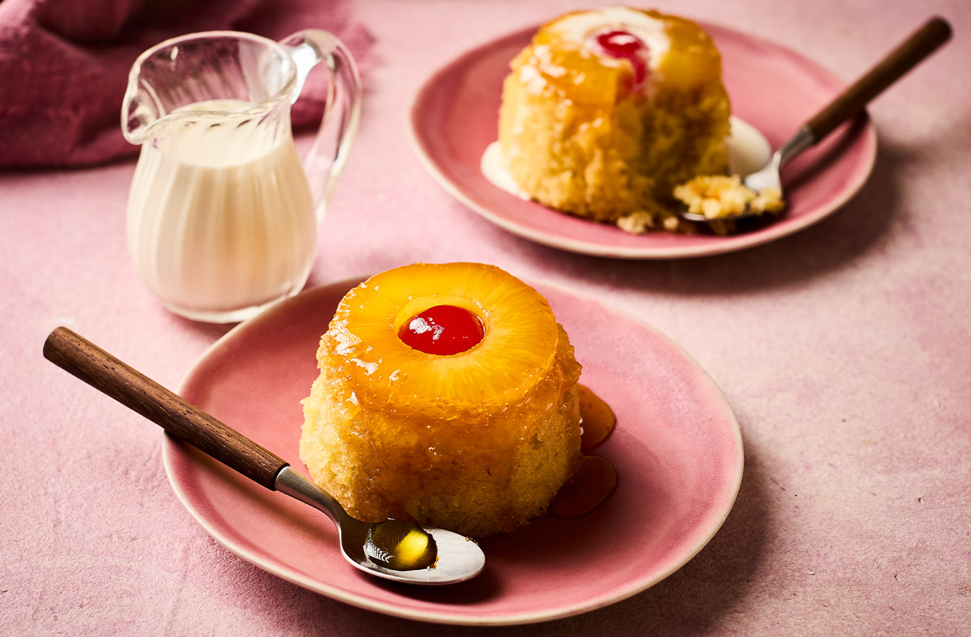 Mini upside-down pineapple daiquiri puddings recipe
