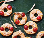 Bakewell wreaths | Tesco Real Food