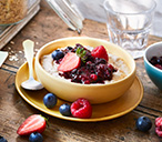 Berry and banana overnight oats | Tesco Real Food