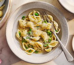 Cacio E Pea-Pe Recipe | Pasta Recipes | Tesco Real Food