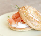 Bagel with cream cheese and smoked salmon | Tesco Real Food