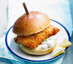 Fried fish and tartare sauce burger | Tesco Real Food