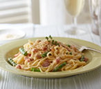Pancetta and asparagus carbonara with thyme breadcrumbs | Tesco Real Food